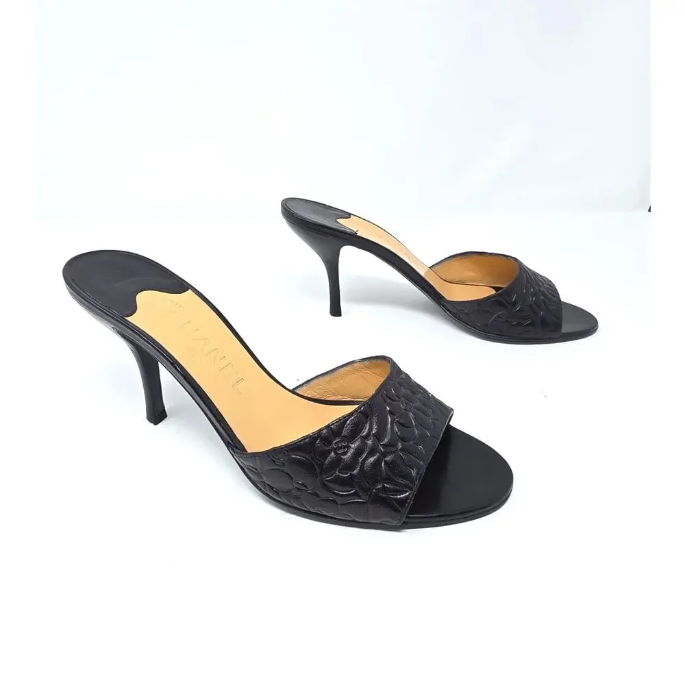 Chanel Vintage Camellia Flower Leather Mules Black Open Toe Heels CC Logo 38.5 8